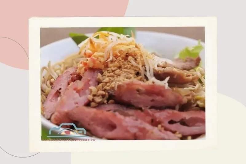 Địa chỉ quán bún xào nem nướng ngon ở Bạc Liêu